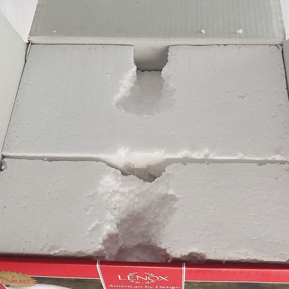 Lenox Holiday Santa Covered Candy Dish NIB - Picture 7 of 7